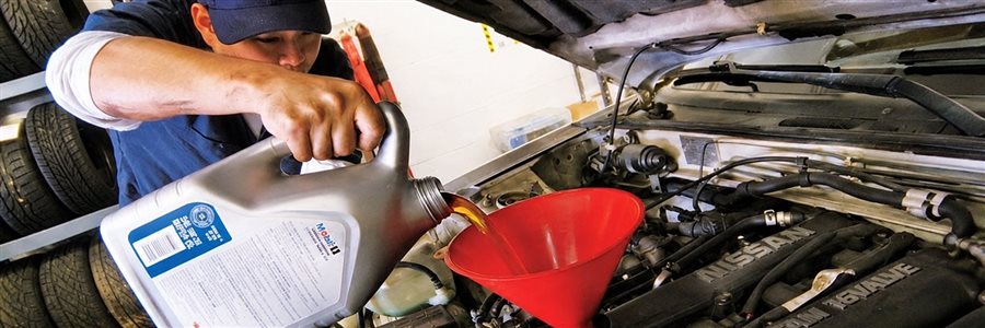 Vehicle servicing and oil change